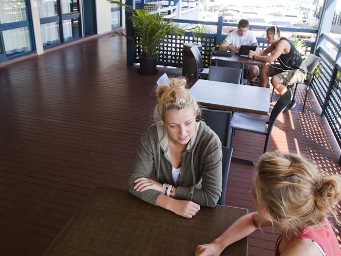 Surfers Paradise Yha Southport Exterior foto